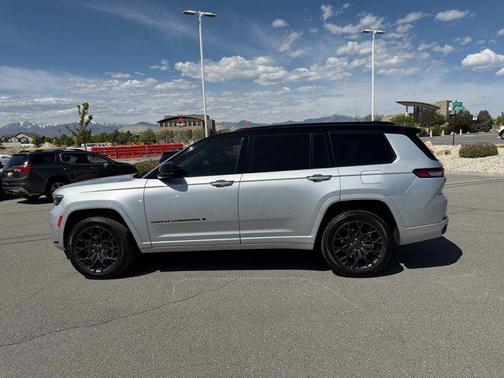 Silver Zynith 2023 Jeep Grand Cherokee L Summit Reserve