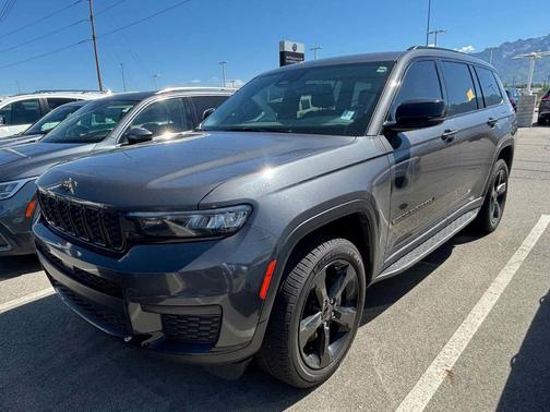 Baltic Gray Metallic Clearcoat 2021 Jeep Grand Cherokee L Altitude