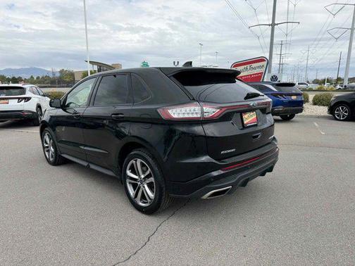 Black 2018 Ford Edge Sport