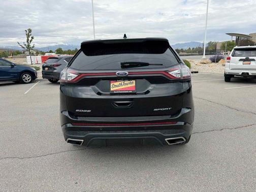 Black 2018 Ford Edge Sport