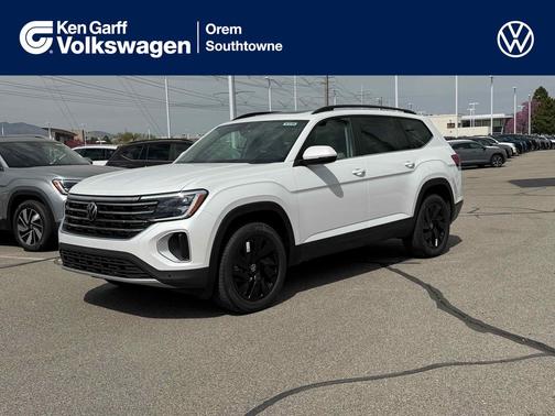 Opal White 2026 Volkswagen Atlas 2.0T SE w/Technology 4MOTION