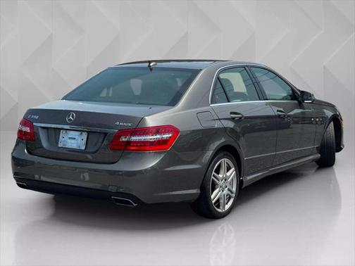 2010 Mercedes-Benz E-Class E 350 4MATIC Sedan 4D