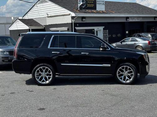 2019 Cadillac Escalade Premium Luxury