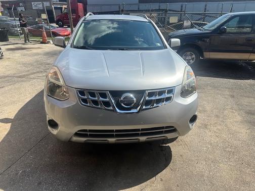 2011 Nissan Rogue SV