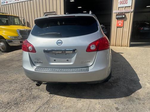 2012 Nissan Rogue S