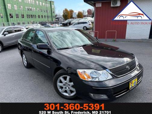 2000 Toyota Avalon XLS