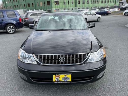 2000 Toyota Avalon XLS