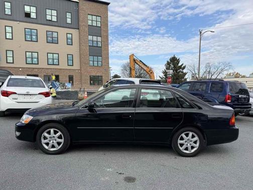 2000 Toyota Avalon XLS