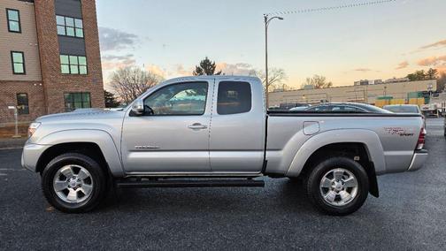 2013 Toyota Tacoma Base