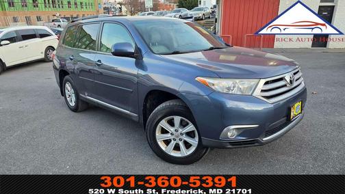 2012 Toyota Highlander Base