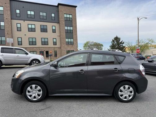 Carbon Gray Metallic 2009 Pontiac Vibe Base