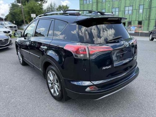 2017 Toyota RAV4 Hybrid Limited