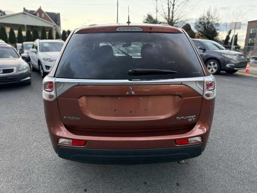 2014 Mitsubishi Outlander GT
