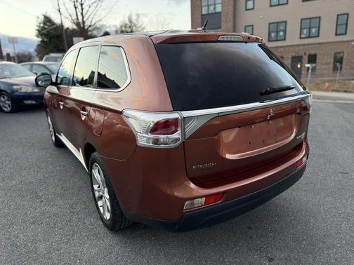 2014 Mitsubishi Outlander GT