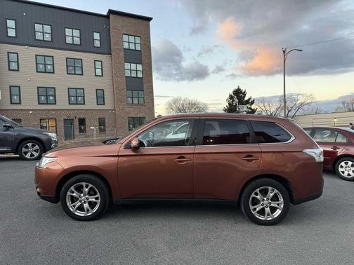 2014 Mitsubishi Outlander GT