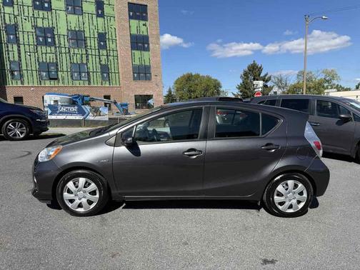 2013 Toyota Prius c Two