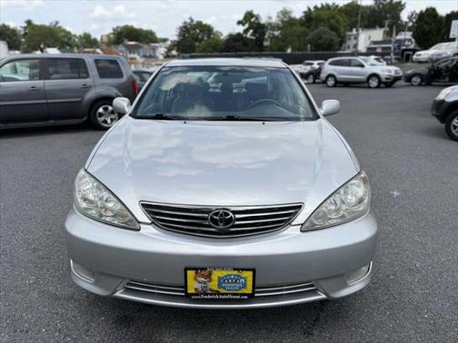 2005 Toyota Camry XLE V6