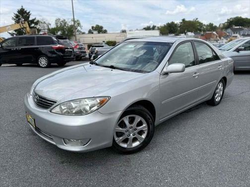 2005 Toyota Camry XLE V6