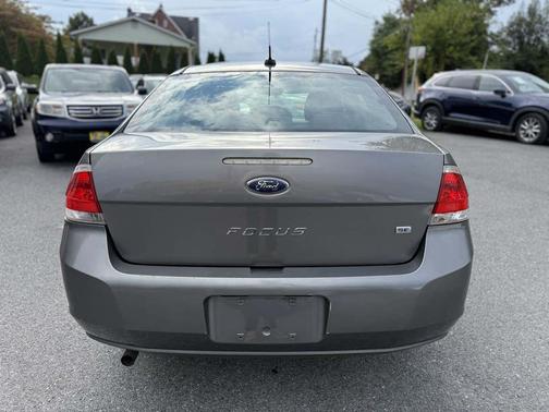 2010 Ford Focus SE