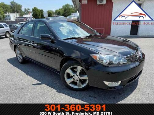 2005 Toyota Camry SE V6