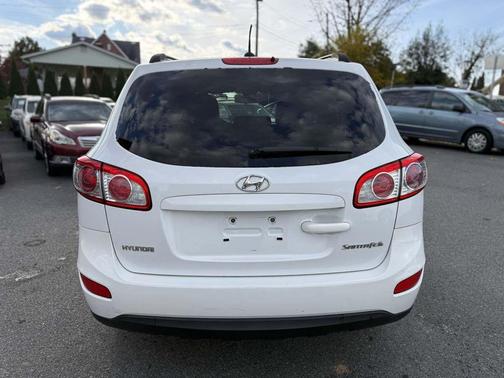 2011 Hyundai SANTA FE GLS