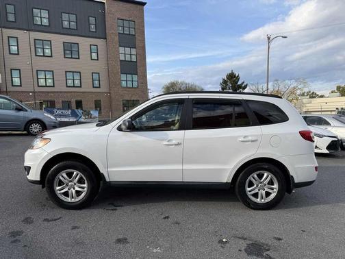 2011 Hyundai SANTA FE GLS