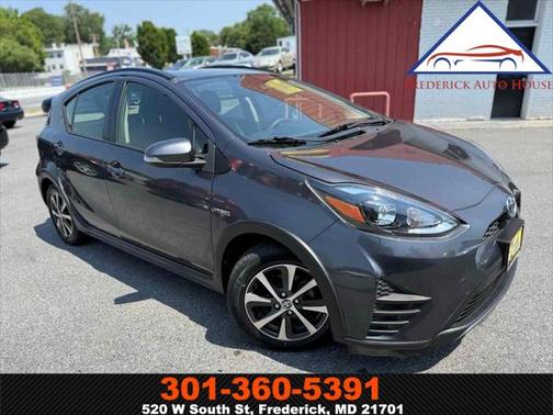 2018 Toyota Prius c Two