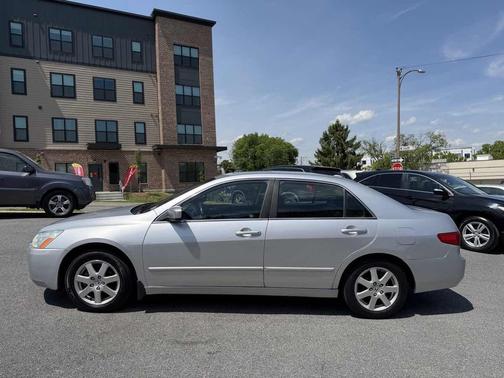 Satin Silver Metallic 2005 Honda Accord EX-L