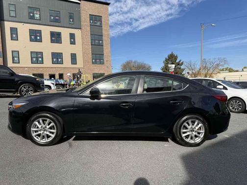 2017 Mazda Mazda3 Sport
