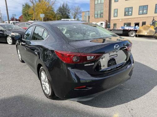 2017 Mazda Mazda3 Sport