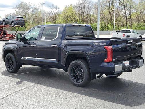 2025 Toyota Tundra Hybrid 1794 Edition