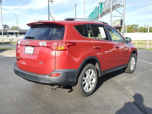 2013 Toyota RAV4 LE