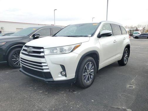 2017 Toyota Highlander XLE