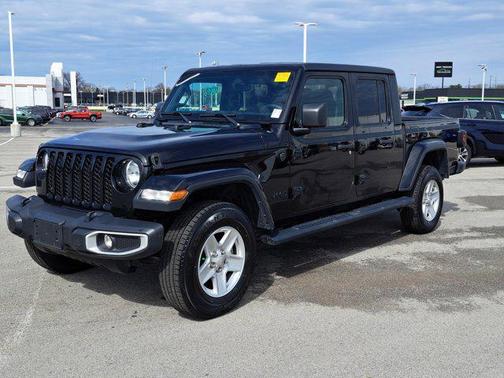 2023 Jeep Gladiator Sport S