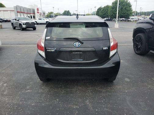2016 Toyota Prius c Four