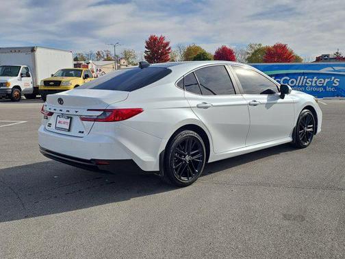 2025 Toyota Camry XLE
