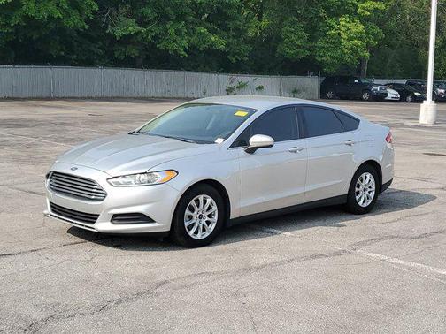 2016 Ford Fusion S