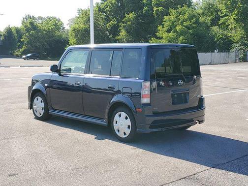 2006 Scion xB Base