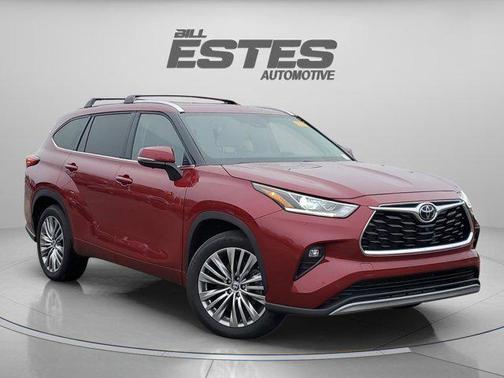 2023 Toyota Highlander Platinum