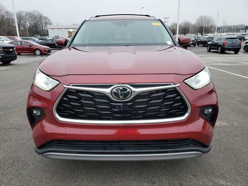 2023 Toyota Highlander Platinum