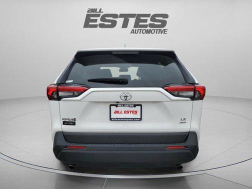 Ice Cap 2023 Toyota RAV4 LE