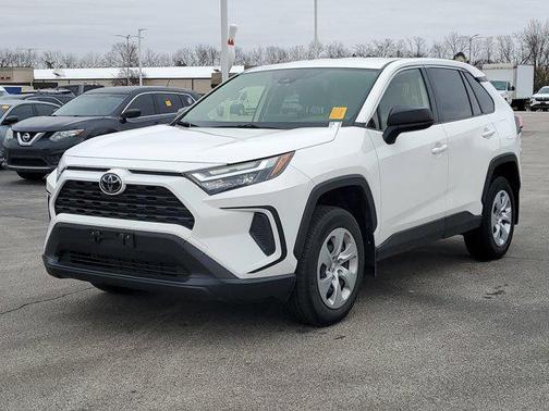 2023 Toyota RAV4 LE