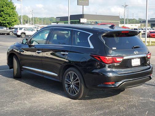 2017 INFINITI QX60 Base