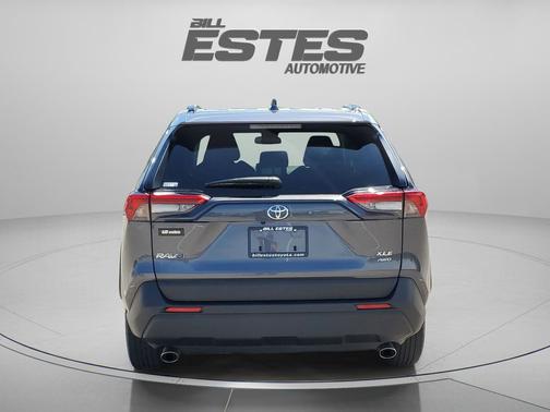 Magnetic Gray Metallic 2025 Toyota RAV4 XLE