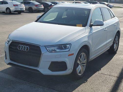 2017 Audi Q3 2.0T Premium Plus