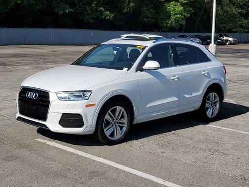 2017 Audi Q3 2.0T Premium Plus