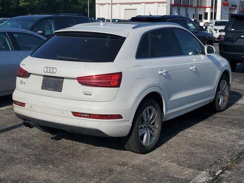 2017 Audi Q3 2.0T Premium Plus