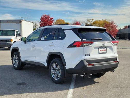 2025 Toyota RAV4 Hybrid XLE
