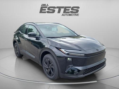 Midnight Black Metallic 2026 Toyota C-HR SE