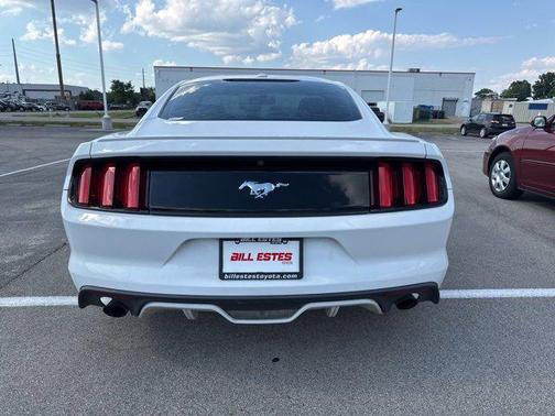 2016 Ford Mustang EcoBoost Premium